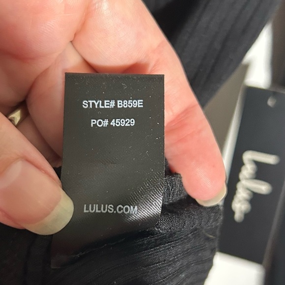 Lulu’s Come Back To You Black Lace Long Sleeve Ribbed Bodysuit Size XS NWT - Picture 8 of 10